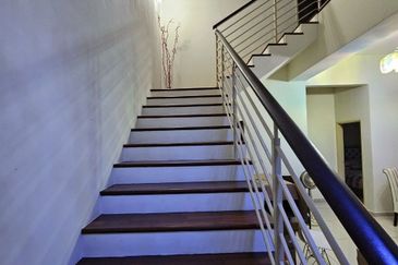 Bina Park Bandar Seri Alam