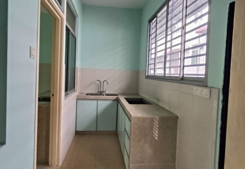 Bandar Baru Seri Alam