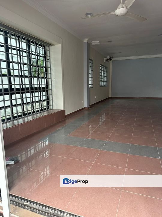 Double Storey Semi-D @ Kolam Air, Johor, Johor Bahru