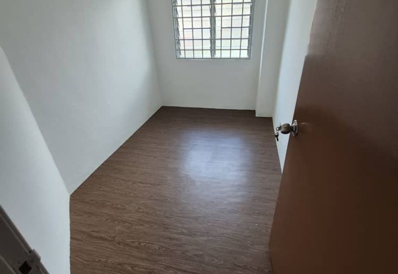 Bandar Baru Seri Alam