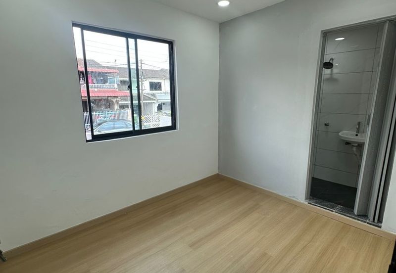 Taman Desa Cemerlang