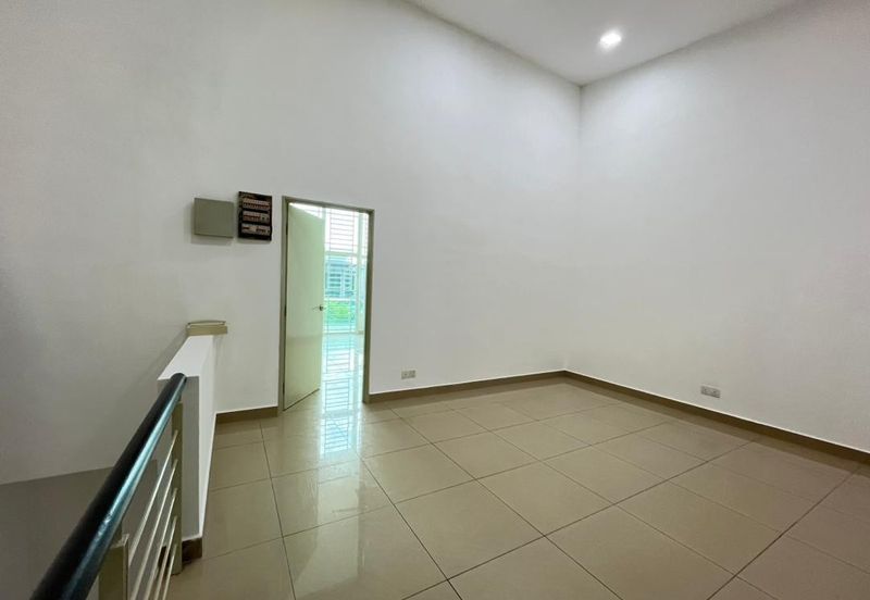 Austin Residence @Taman Mount Austin