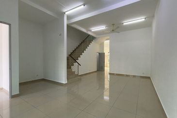 Austin Residence @Taman Mount Austin