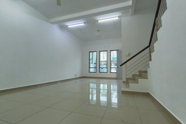 Austin Residence @Taman Mount Austin