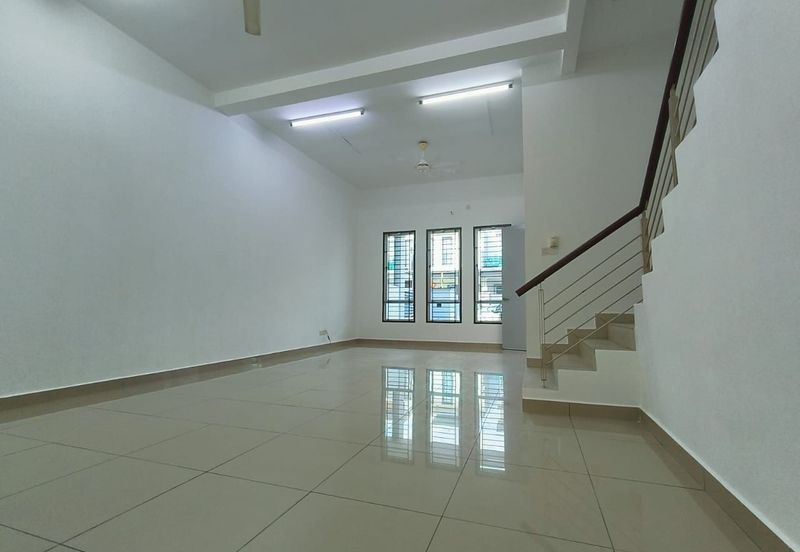 Austin Residence @Taman Mount Austin