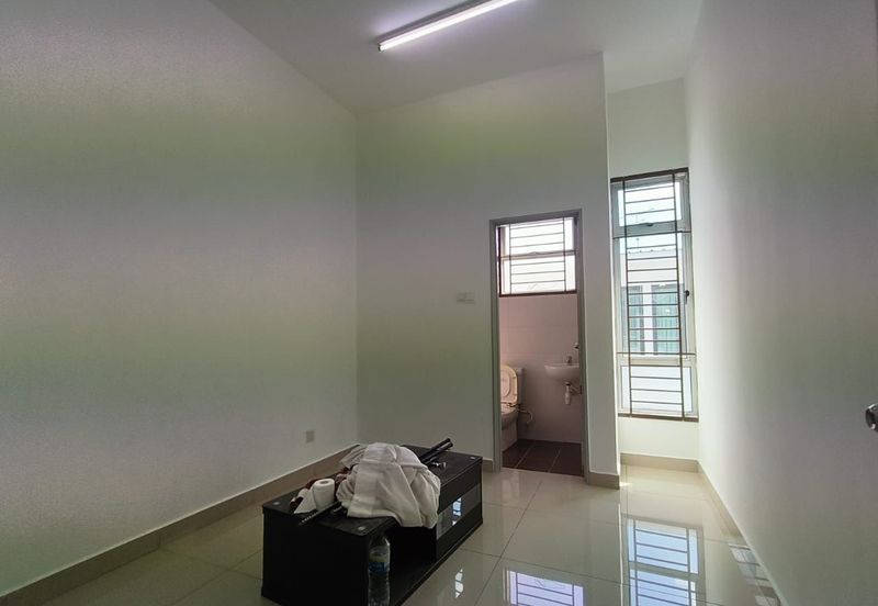 Austin Residence @Taman Mount Austin