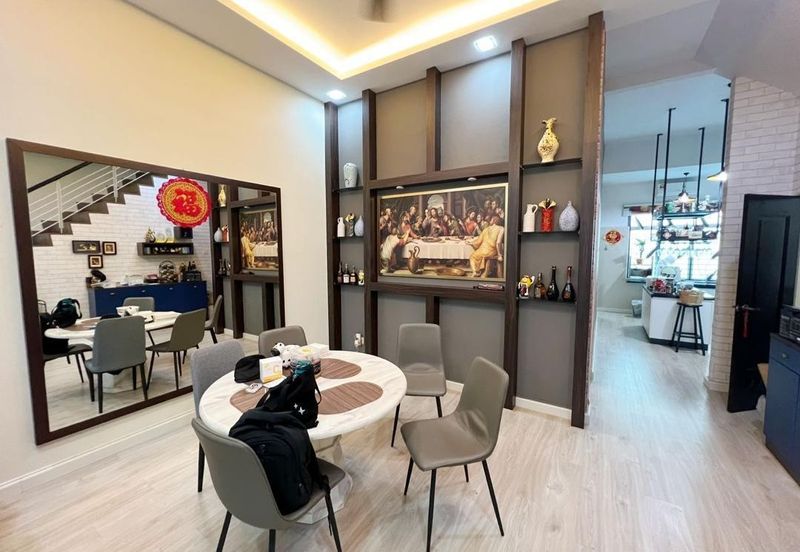 Austin Residence @Taman Mount Austin