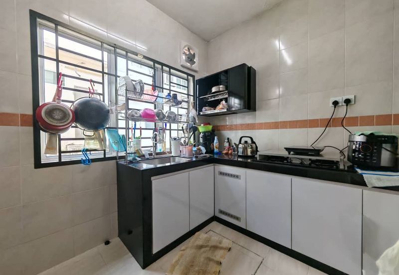 Shangri La Residence