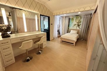 Taman Austin Perdana