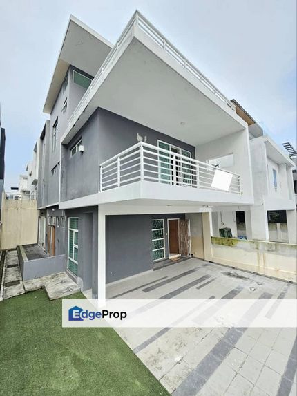 3 Storey Cluster @ Austin Height, Johor, Johor Bahru