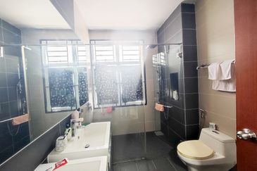 Emerald Residenz @ Bandar Seri Alam