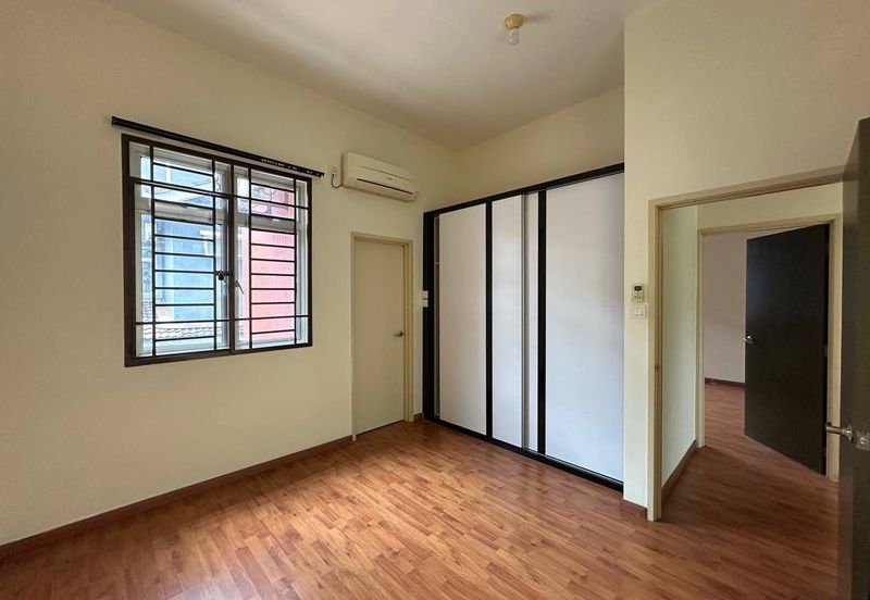 Bandar Baru Seri Alam