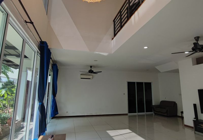 Isola Villa @ Senibong Cove