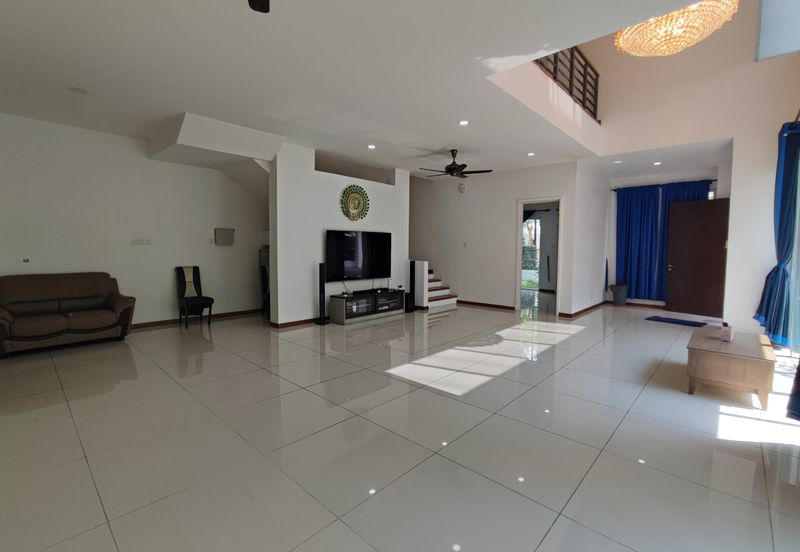 Isola Villa @ Senibong Cove