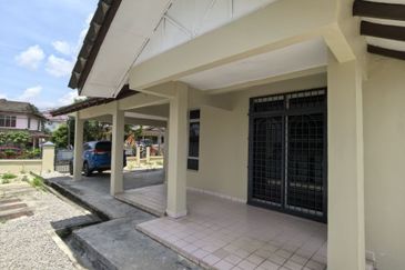 Taman Bukit Kempas