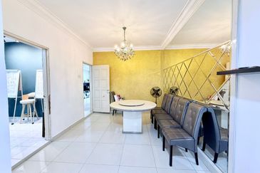 Taman Desa Cemerlang