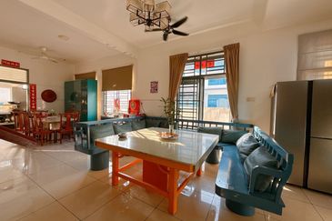 Taman Redang Lakeview 2