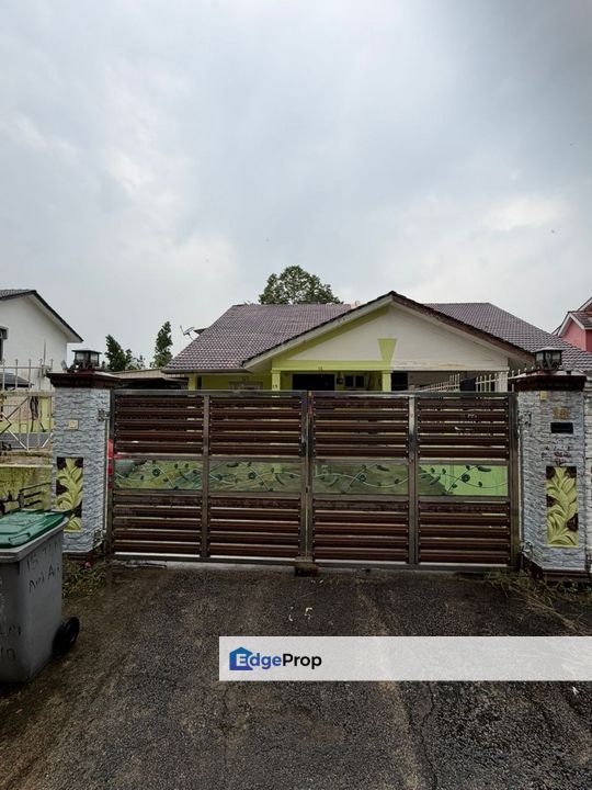 1.5 Storey Semi-D @ Megah Ria, Johor, Masai