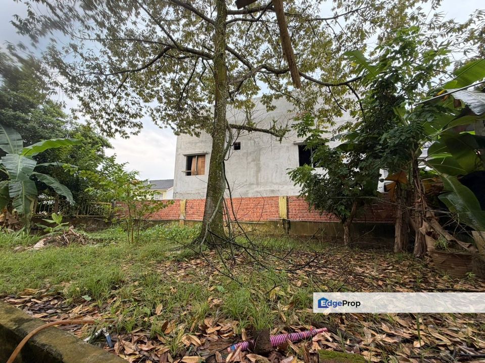 1.5 Storey Semi-D @ Megah Ria, Johor, Masai