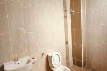 Plenitube Harp @ Taman Desa Tebrau