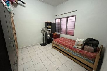 Taman Maju Jaya, Ulu Tiram