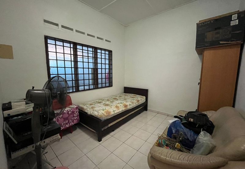 Taman Maju Jaya, Ulu Tiram