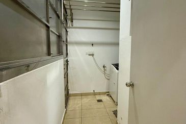 Austin Residence @Taman Mount Austin