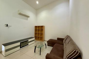 Austin Residence @Taman Mount Austin