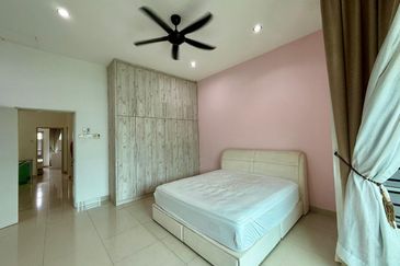 Austin Residence @Taman Mount Austin