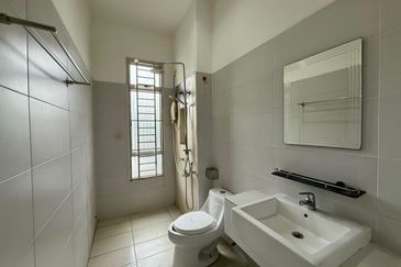 Austin Residence @Taman Mount Austin