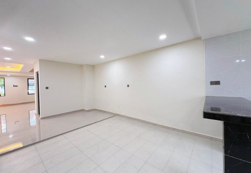 Bandar Baru Permas Jaya