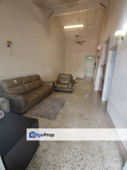 Single Storey Terrace @ Taman Pelangi, Johor, Johor Bahru