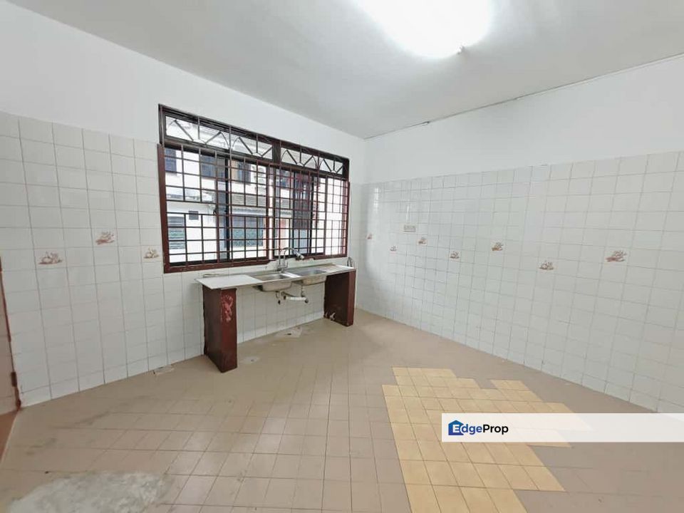 Double Storey Terrace @ Bukit Mewah, Johor, Tampoi