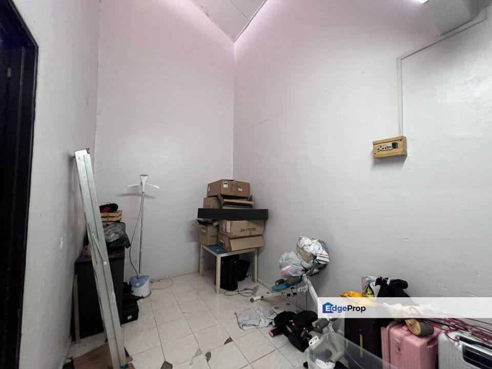 Double Storey Terrace @ Megah Ria, Johor, Masai