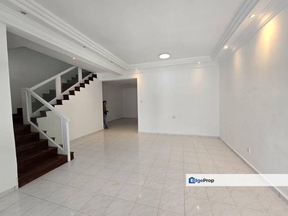 Double Storey Terrace @ Taman Daya, Johor, Johor Bahru