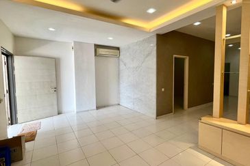 Double Storey Terrace @ Setia Tropika