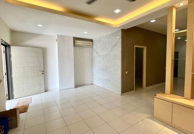 Double Storey Terrace @ Setia Tropika