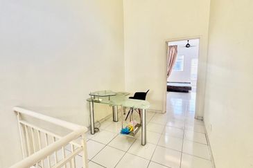 Double Storey Terrace @ Setia Tropika