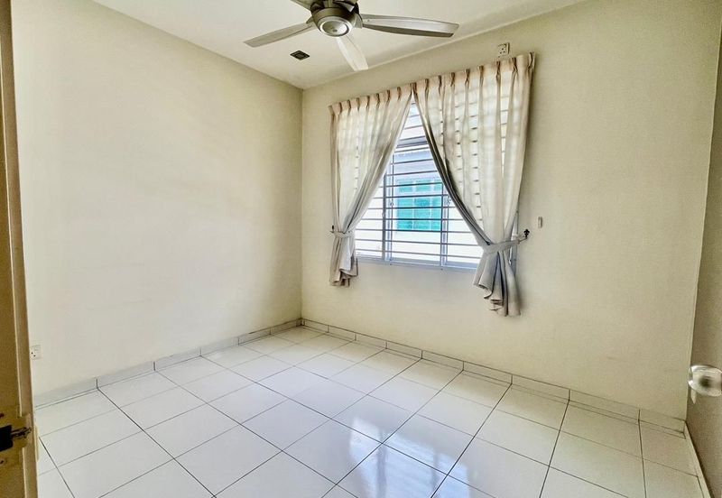 Double Storey Terrace @ Setia Tropika