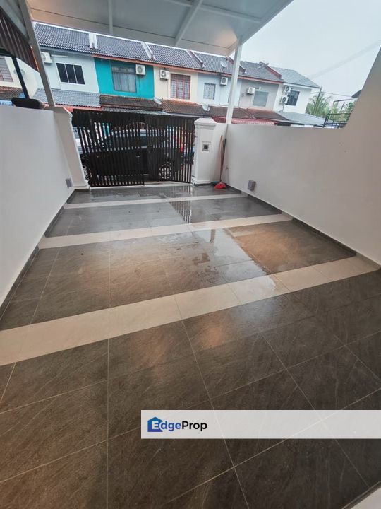 Double Storey Low Cost Endlot @ Puteri Wangsa, Johor, Ulu Tiram