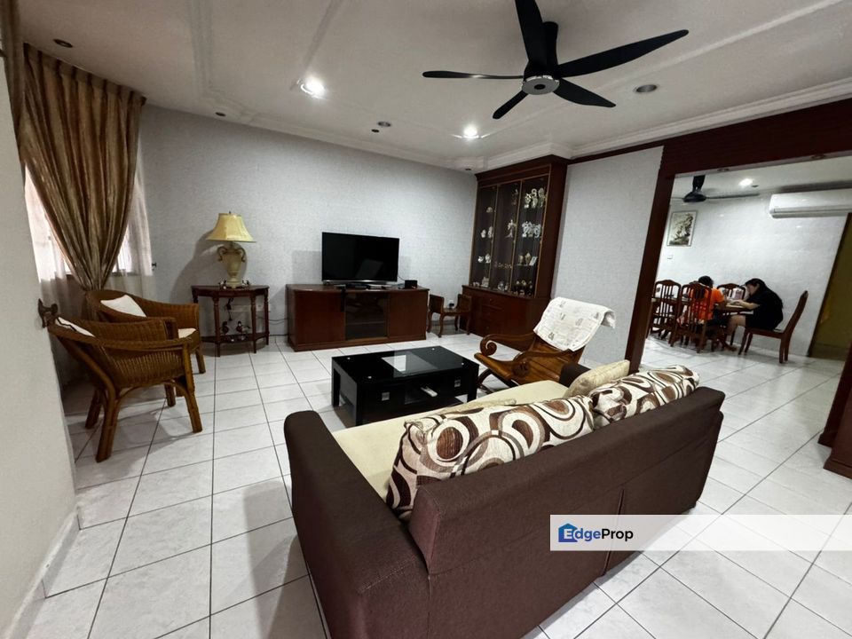 Double Storey Terrace @ Taman Daya, Johor, Johor Bahru