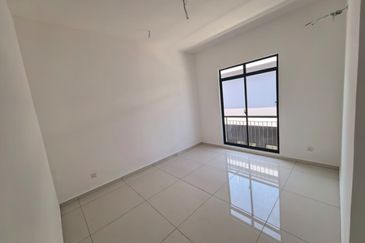 Crest @ Austin Sapphire