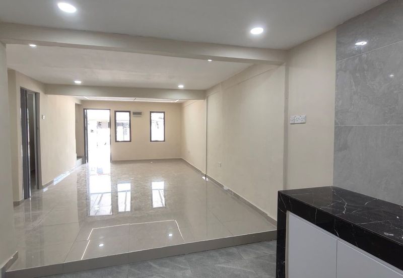 Taman Plentong Utama