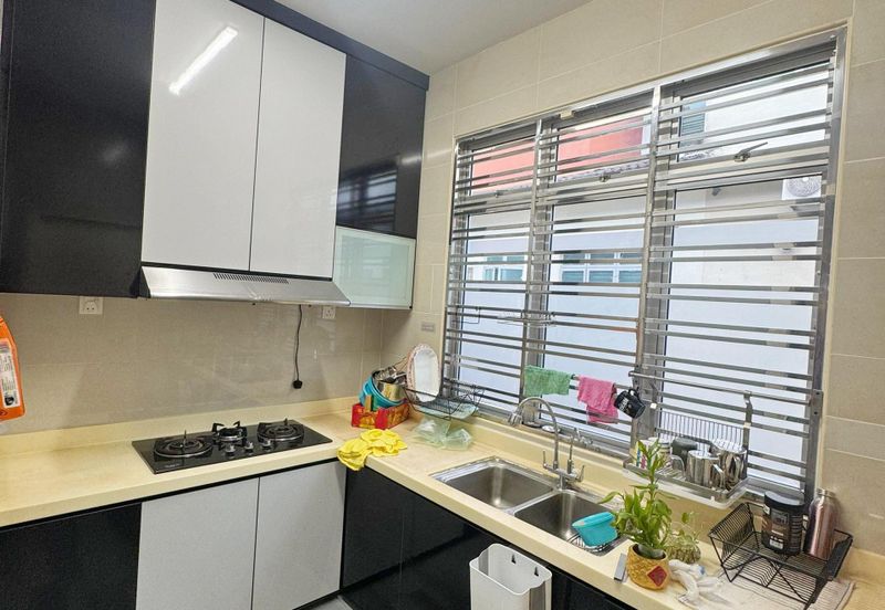 Bandar Baru Seri Alam