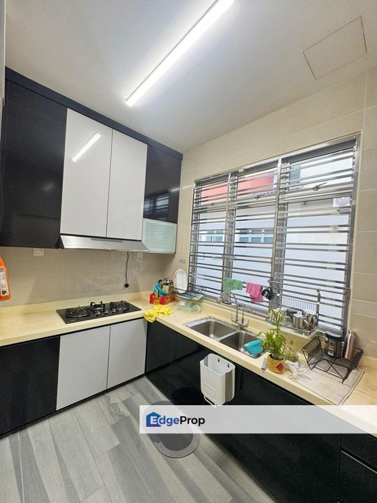 3 Storey Terrace @ Bina Park Seri Alam, Johor, Masai