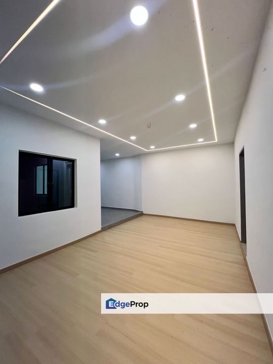 Single Storey Unblocked Semi-D @ Taman Bunga Ros, Johor, Johor Bahru