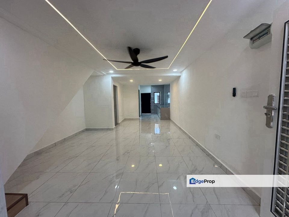 Double Storey Low Cost @ Puteri Wangsa, Johor, Ulu Tiram