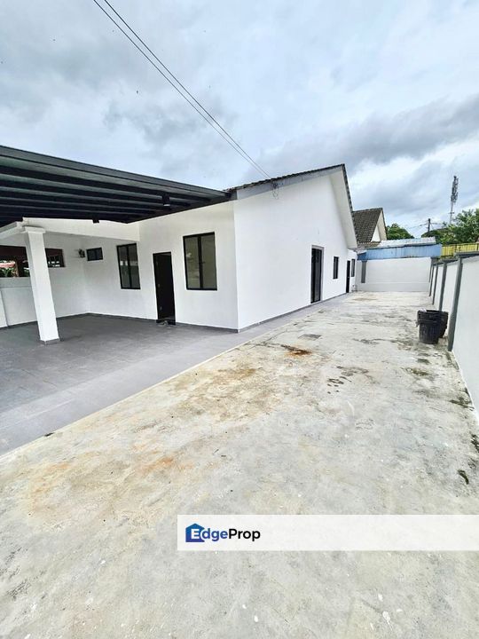 Single Storey Semi-D @ Megah Ria, Johor, Masai