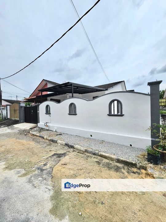 Single Storey Semi-D @ Megah Ria, Johor, Masai