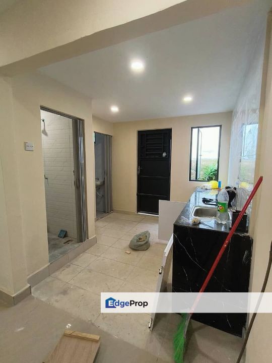 Double Storey Low Cost @ Desa Cemerlang, Johor, Ulu Tiram